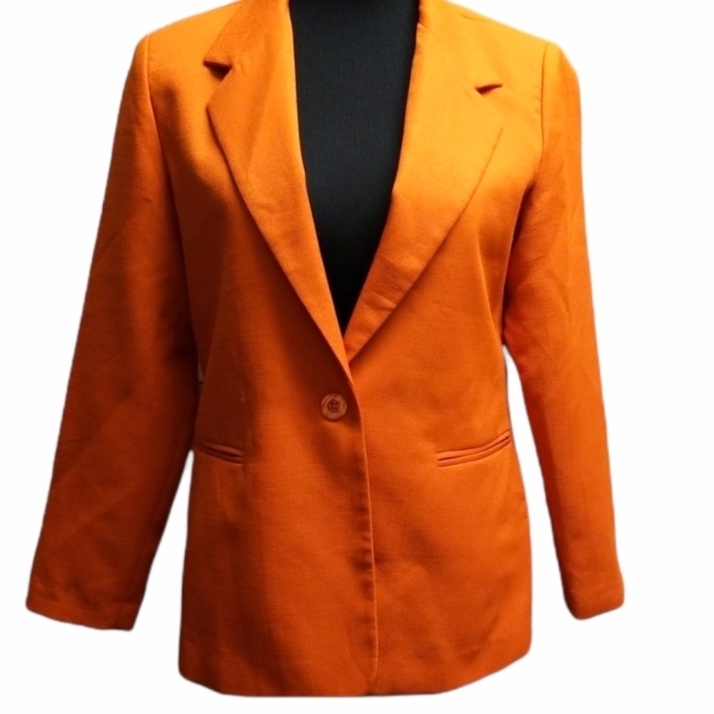 Vicki Wayne Blazer